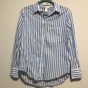 H&M blue and white pin stripe button down